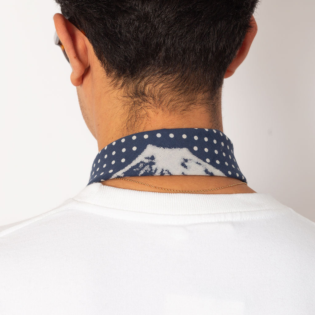 Fastcolour Selvedge Bandana - Navy Mirrored Fuji Profile