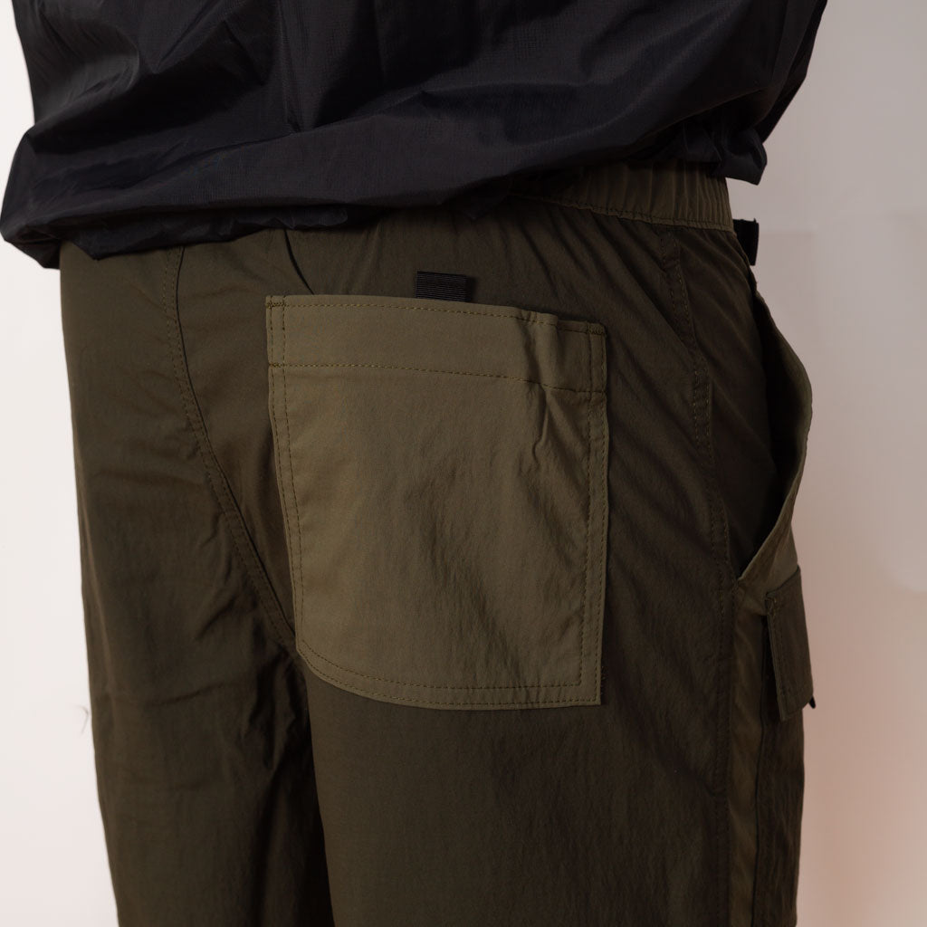 Outdoor Everyday Short 6" - Pine Needle Green