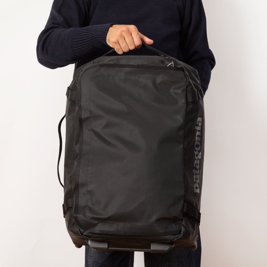 Black Hole Wheeled Duffel 40L - Black