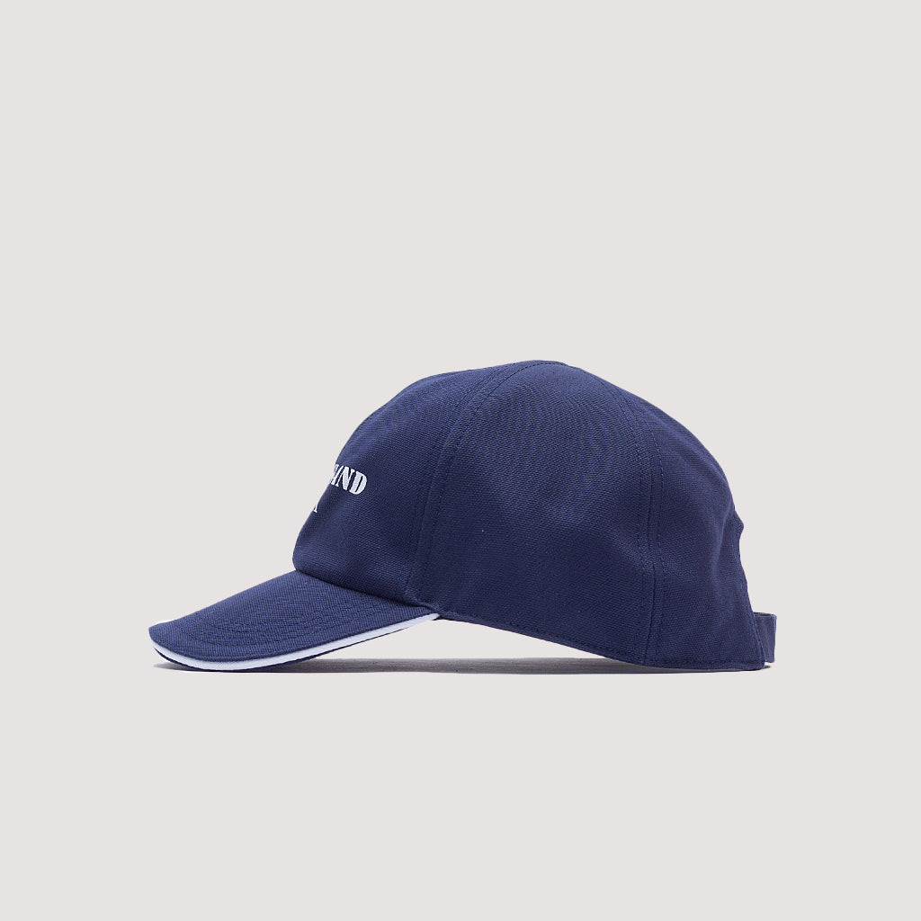 Cap Royal V0127