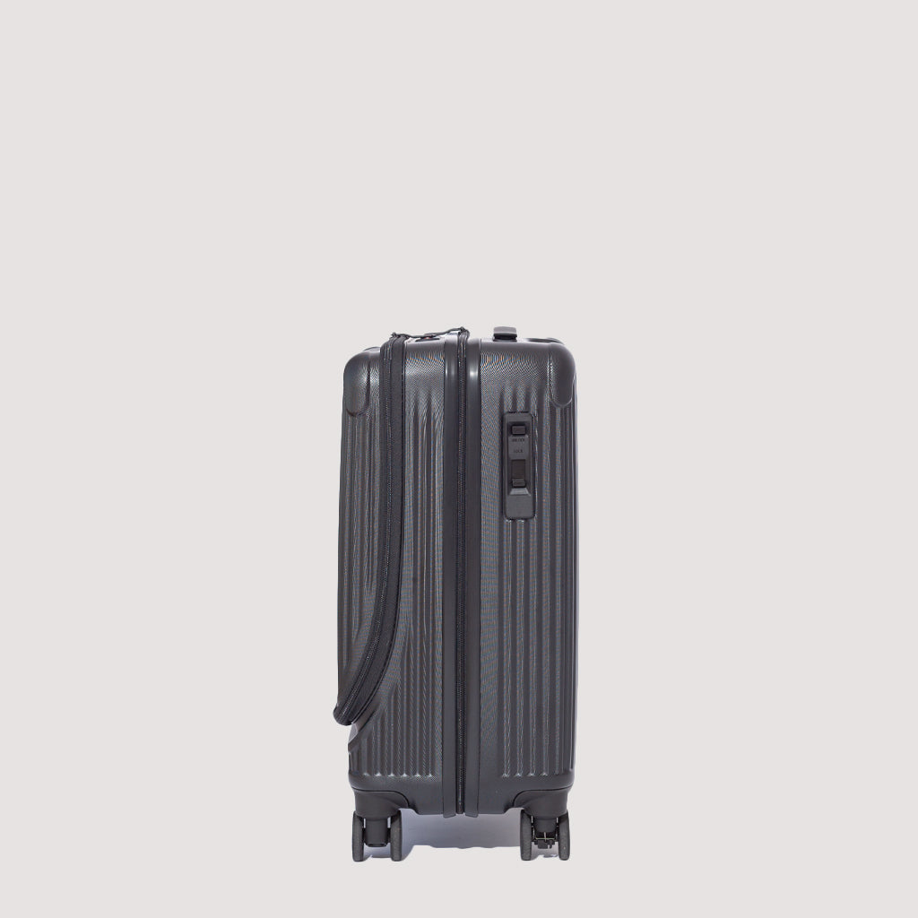 Trolley Suitcase 34L - Black