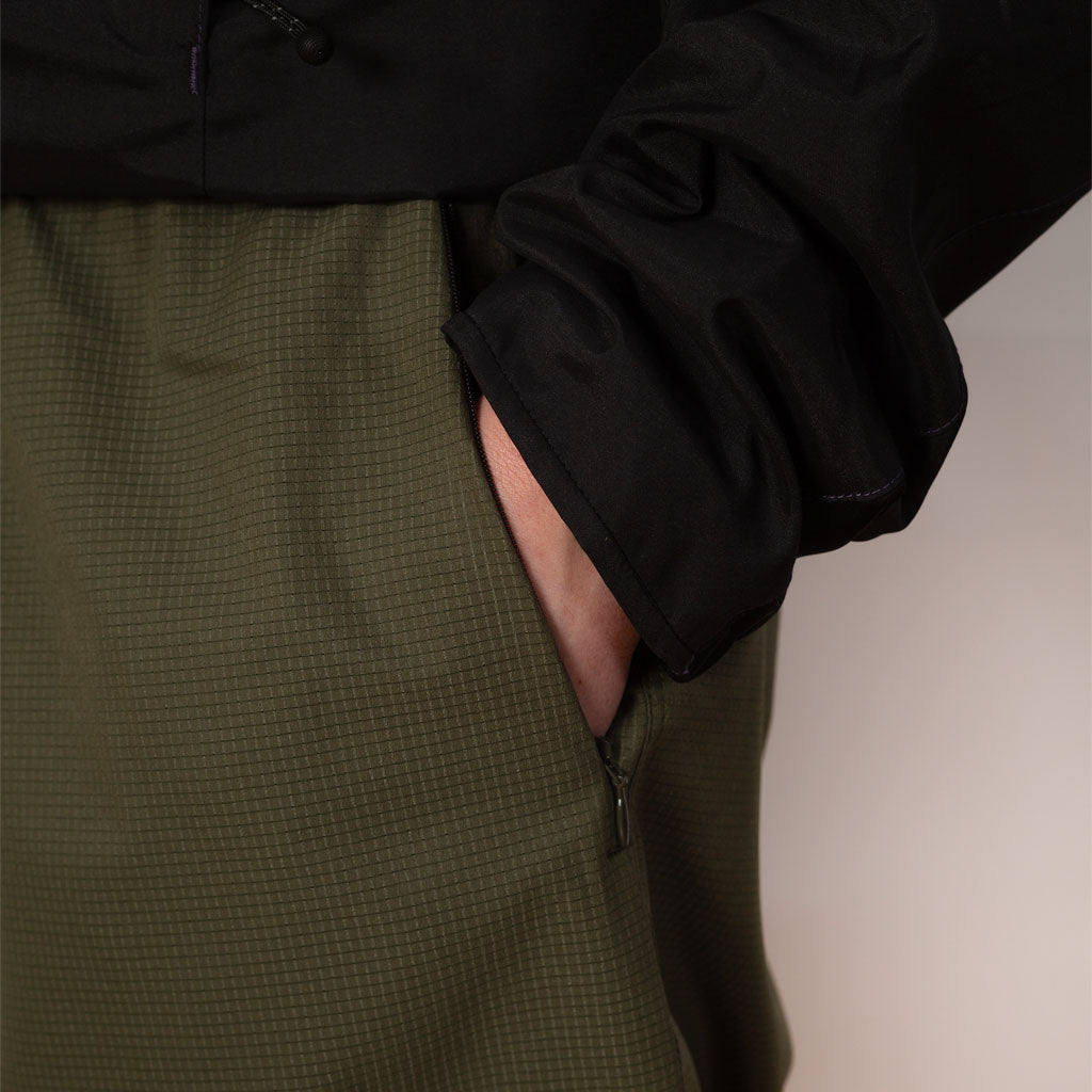 Warm Up Short - Olive