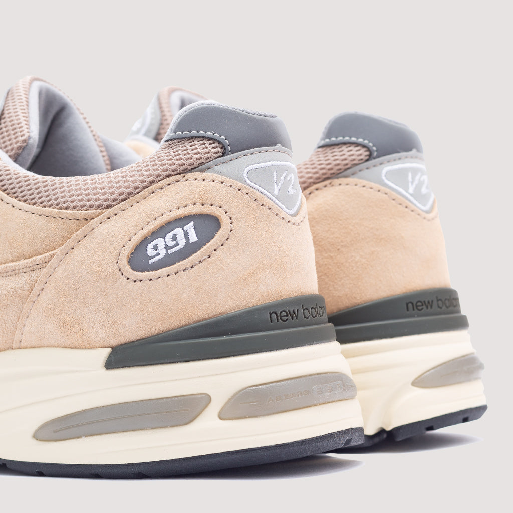 U991BE2 - Cuban Sand/Harbor Mist