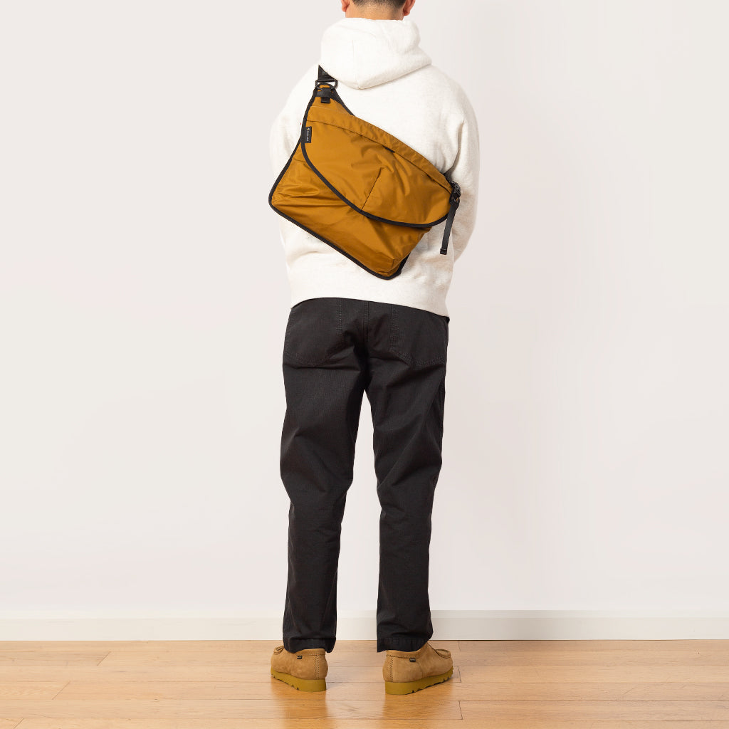 Face Shoulder Bag - Camel