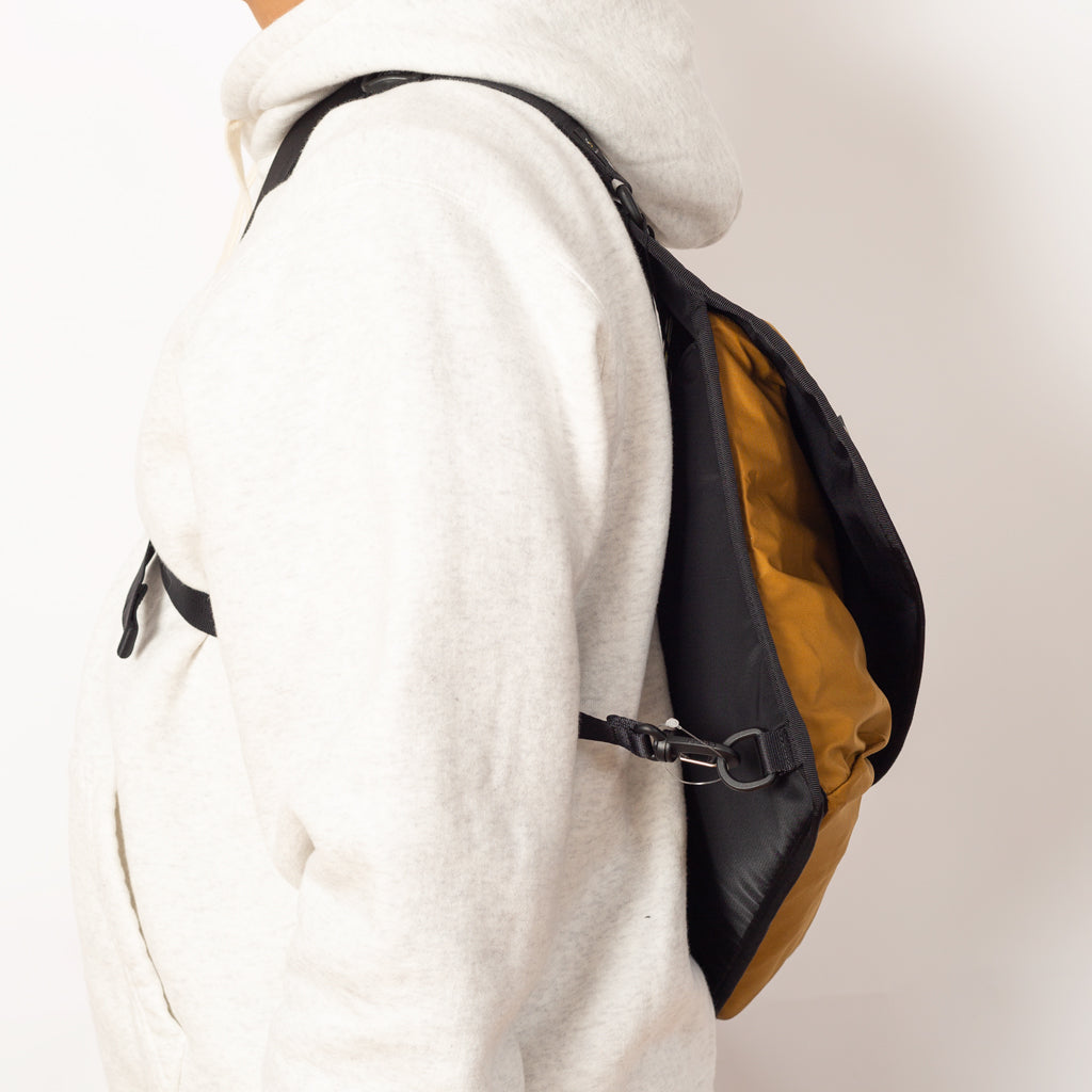 Face Shoulder Bag - Camel