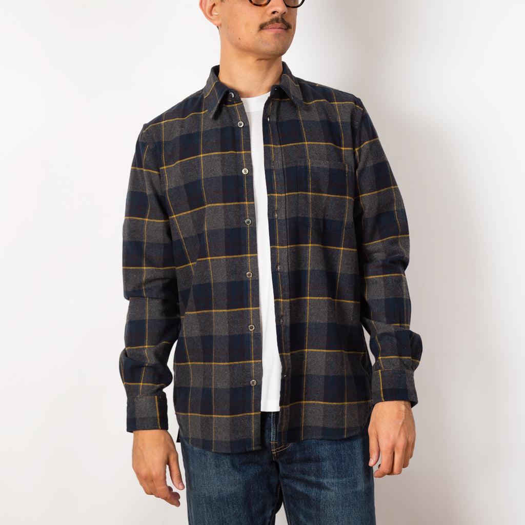 Oswald Organic Check Flannel - Dark Navy