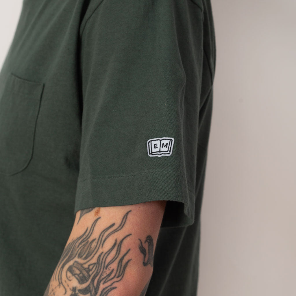 Pocket Tee - Dull Green