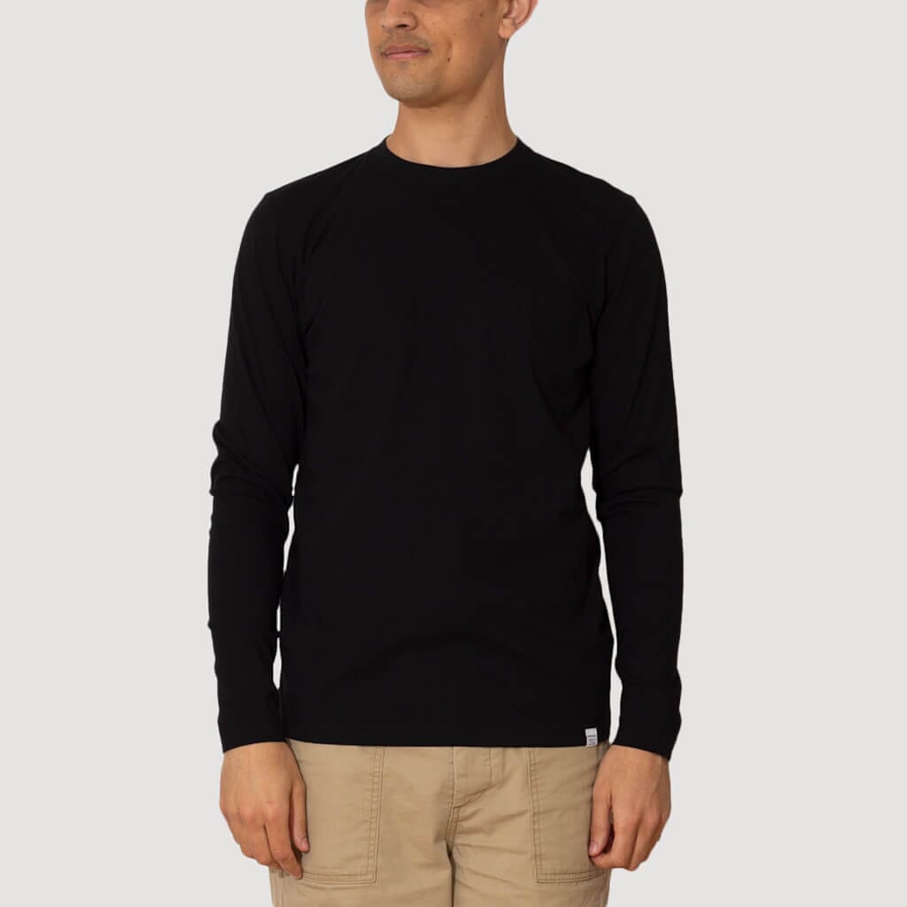 Niels Standard L/S Tee - Black | Norse Projects | Peggs & son.