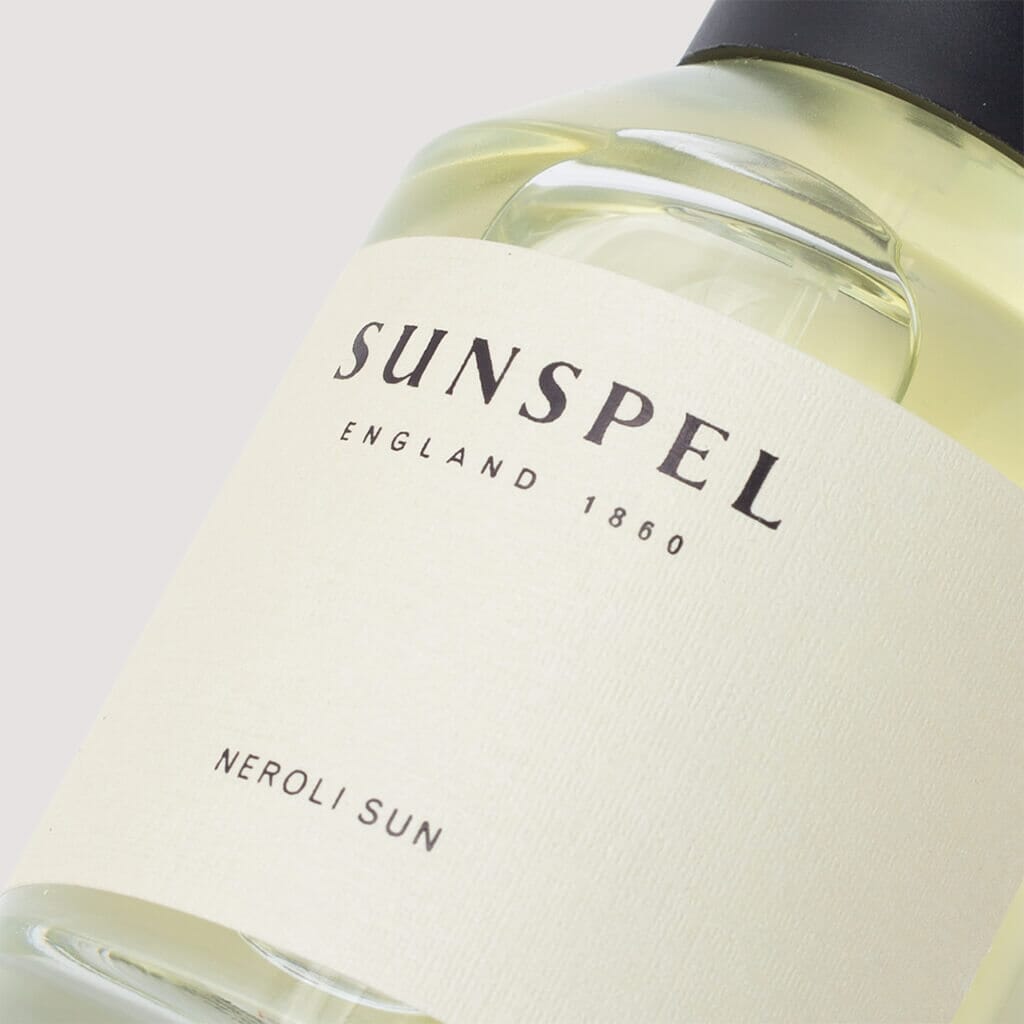 Sunspel oak wood discount eau de parfum