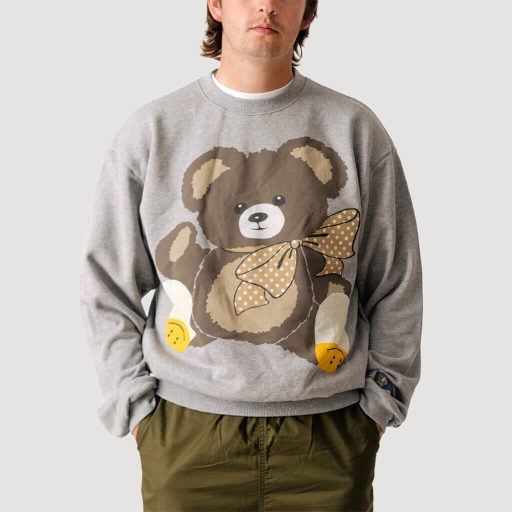 Big Bear In Rainbowy Happy Socks Crew Sweater - Grey | Kapital